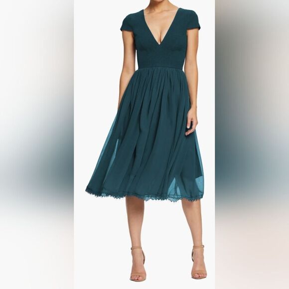 Dress The Population Corey Chiffon Fit & Flare Cocktail Dress NWT size Xl Green - Picture 1 of 5